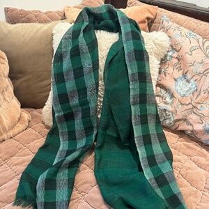 Eileen fisher scarf
